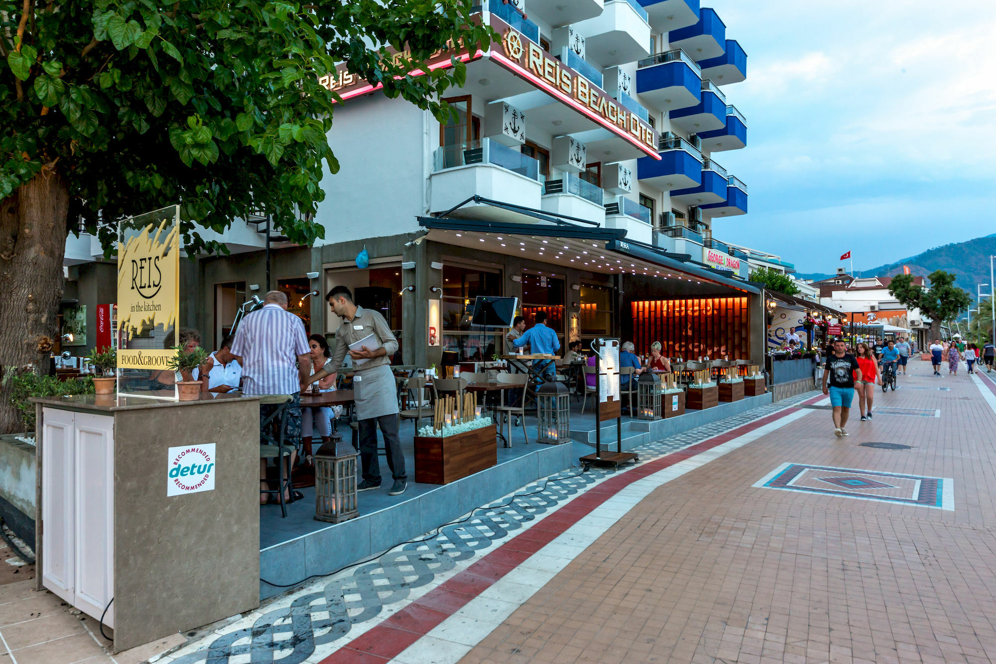 丽斯海滩酒店 马尔马里斯 外观 照片